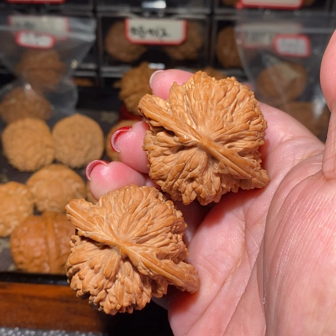 悲***果把件文玩核桃四座楼