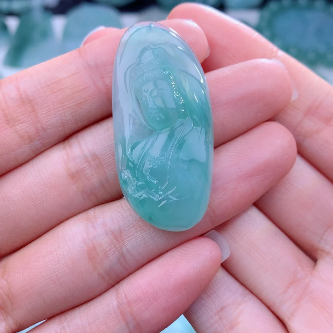 颈饰未镶嵌翡翠观音头