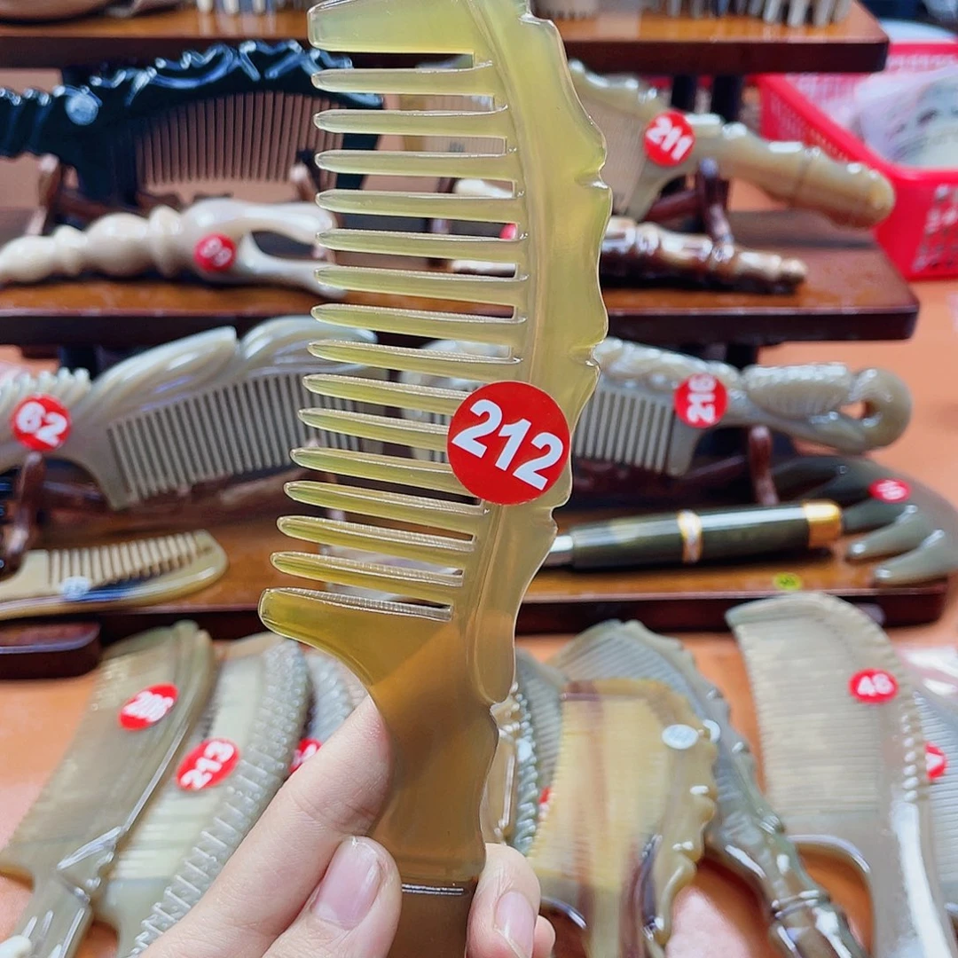 纯手工制作牛角梳212