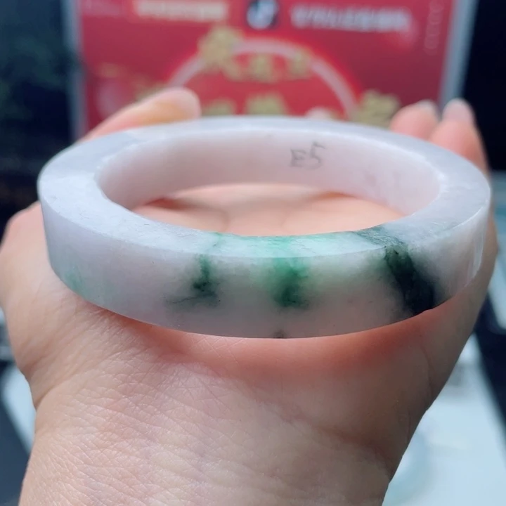 定制翡翠未镶嵌贵