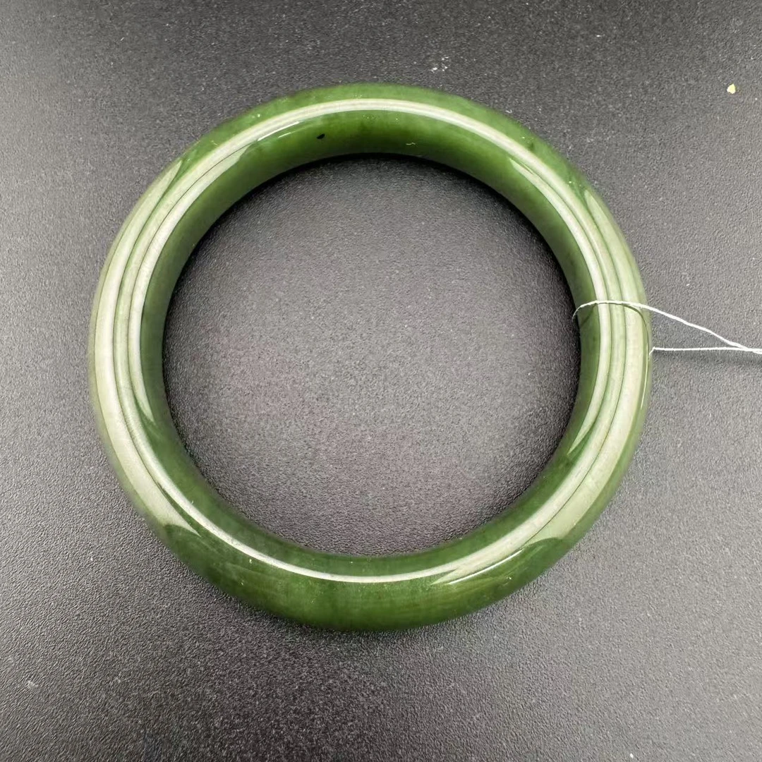 BY1009FLSF标133 北玉精选 和田玉手镯 多样性发货