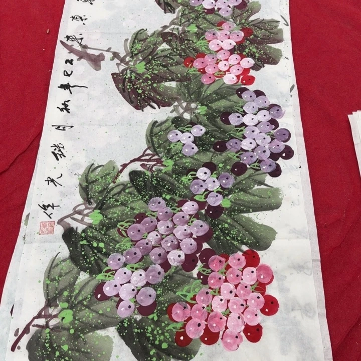 国画花鸟等多种鸟类的栖息环境中