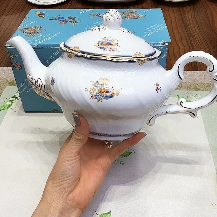 瓷片杯子杯子杯子水杯杯子水杯