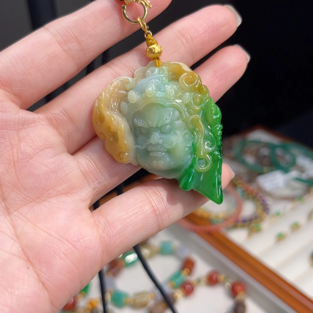 【闪购商品】翡翠未镶嵌颈饰湖****梦福利