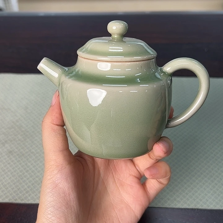 龙泉云间青瓷小米茶器