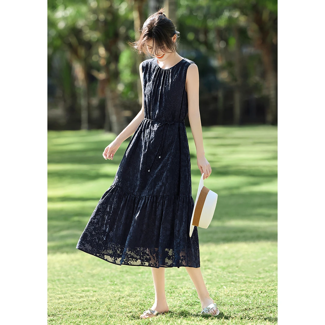 XWI/欣未2025夏款气质高级感法式优雅剪影设计中长款连衣裙女A045