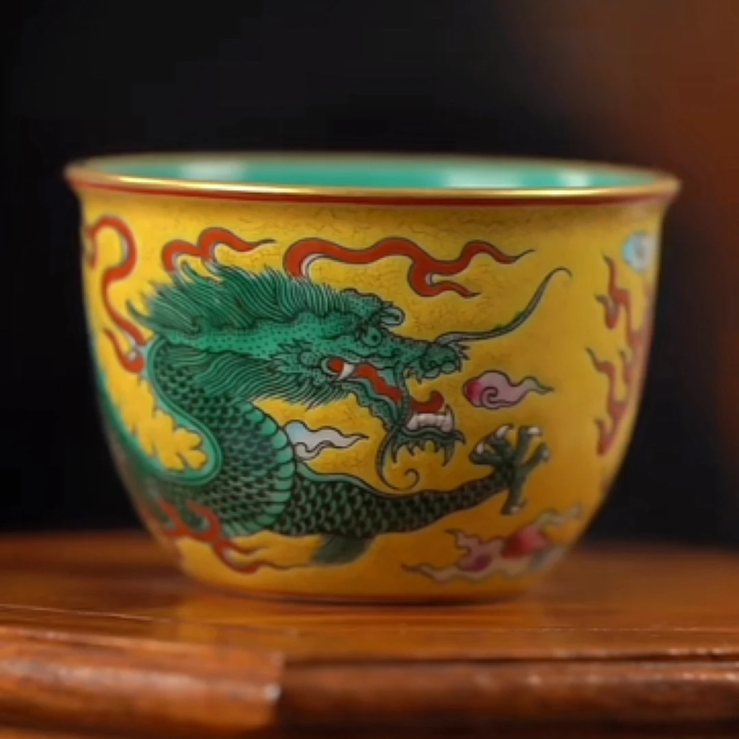 文物商店库出精品瓷