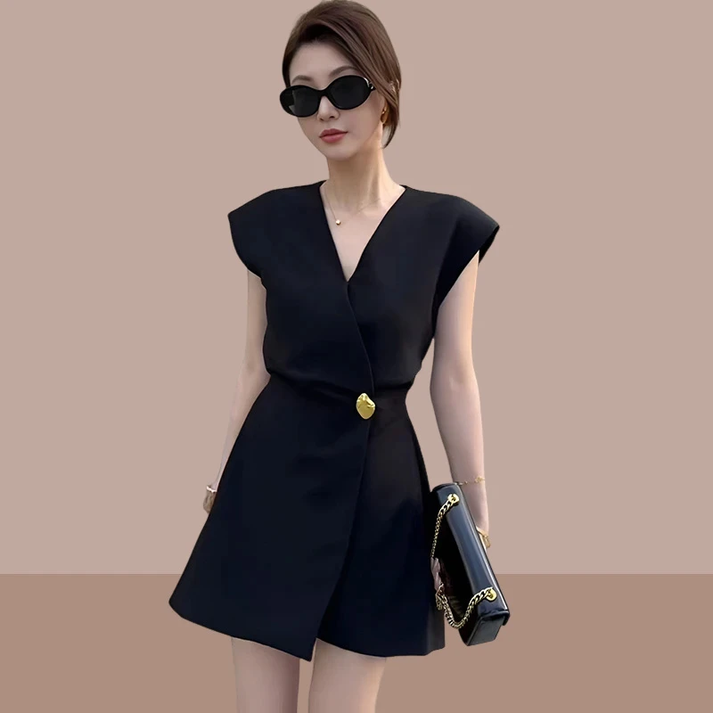 法式轻熟风高级感气质套装女2025夏季新款设计感V领飞飞袖连体裤