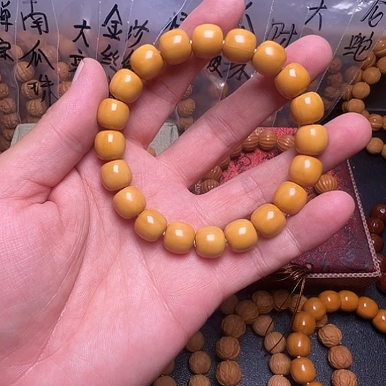 手串猴头核桃啦啦啊啊呃呃