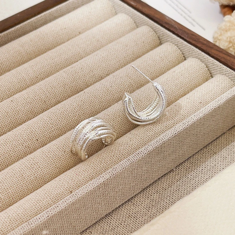 925银耳饰 【雯雯好物分享】高级感耳饰925银针耳钉