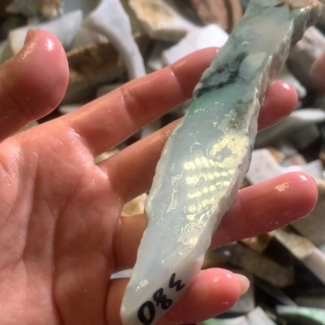翡翠颈饰未镶嵌缅甸翡翠