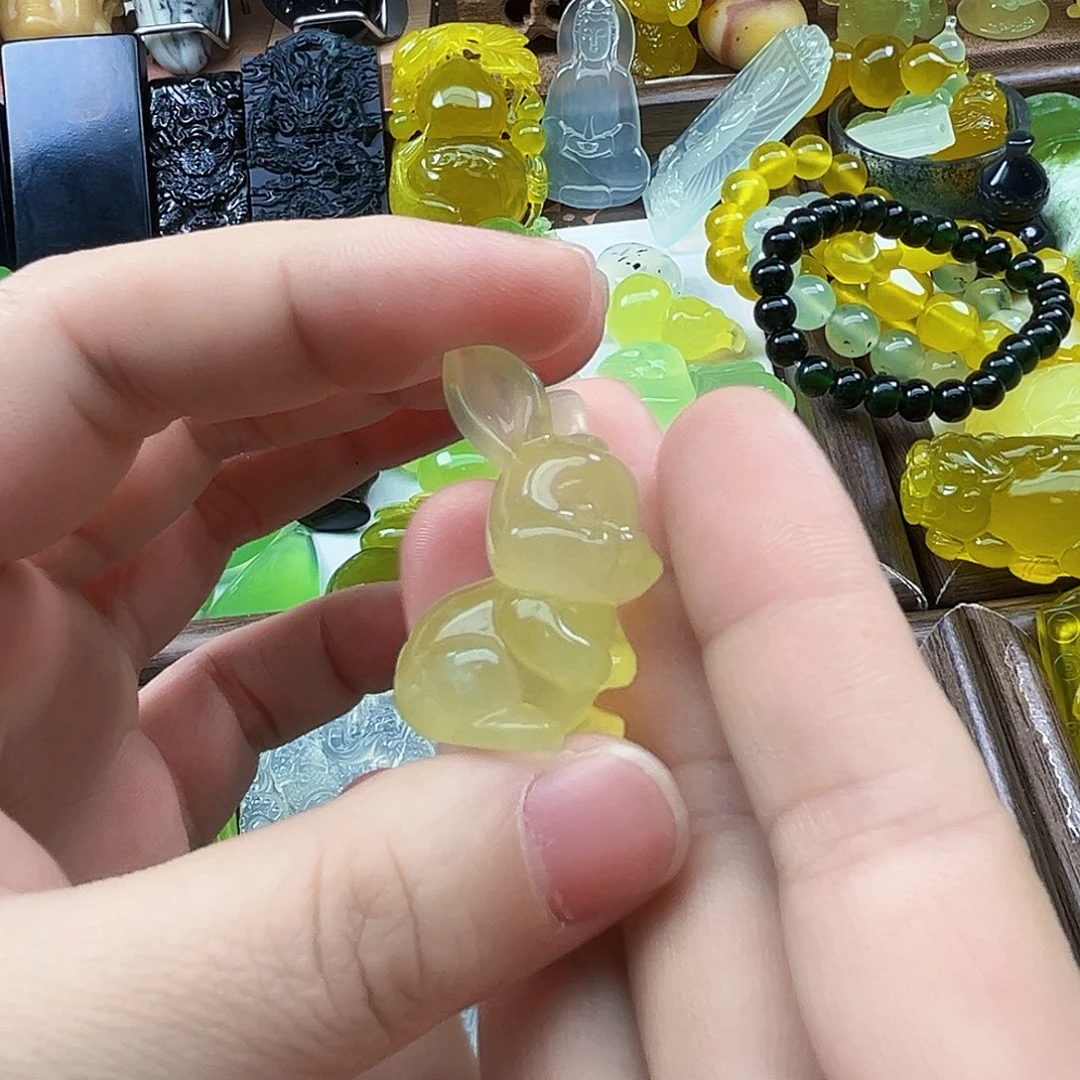 岫玉未镶嵌吊坠(不含链)