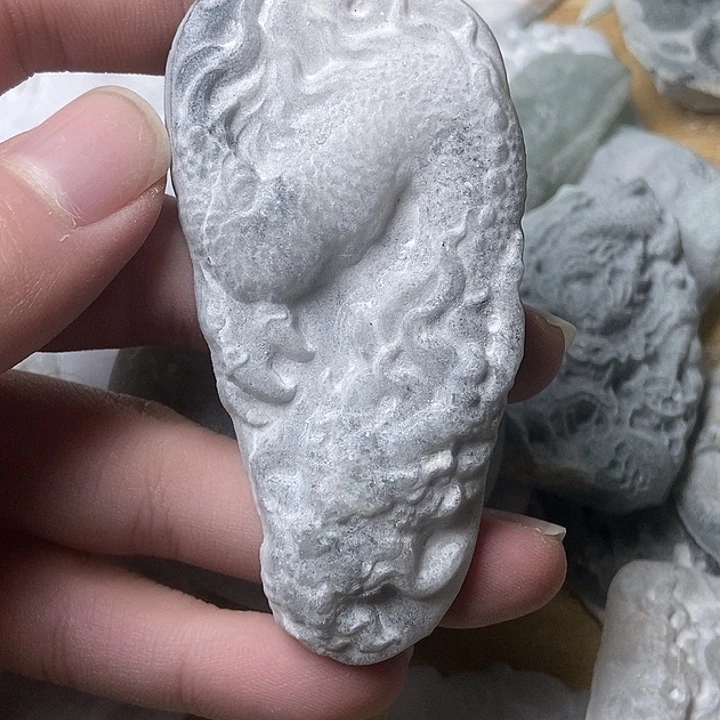 定制翡翠未镶嵌翡翠