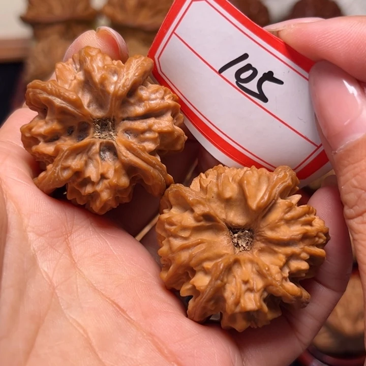 文玩核桃吊坠40全品凹底曹大龙四棱105