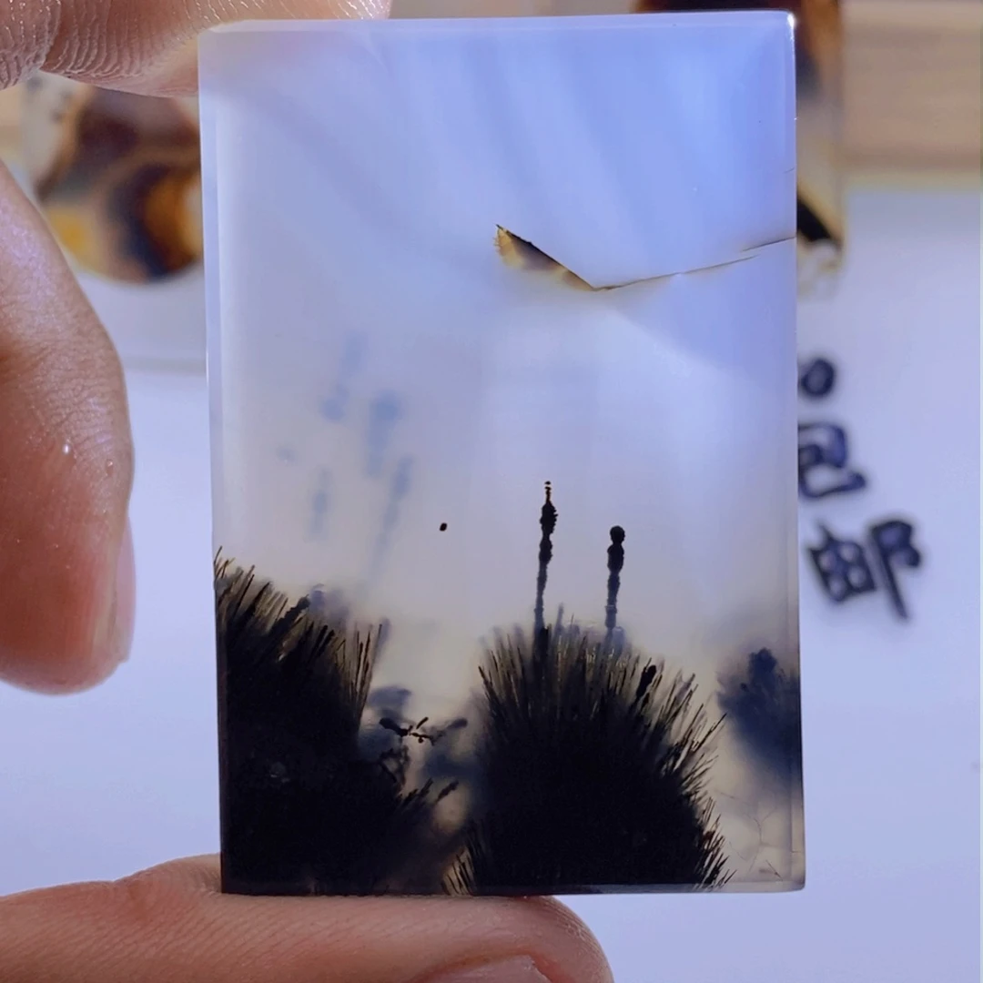 玛瑙/玉髓颈饰未镶嵌