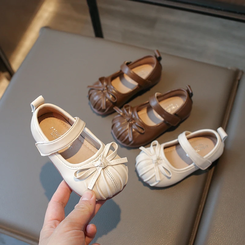 婴儿鞋0一1-2岁春秋软底小童公主鞋宝宝单鞋防滑女童学步鞋小皮鞋