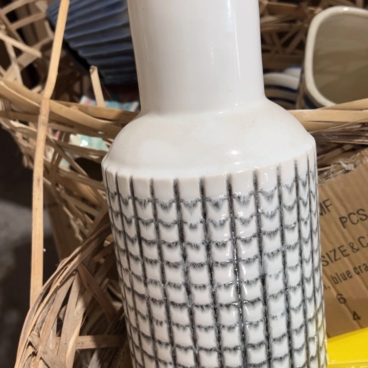 陶瓷花瓶摆件外贸出口（微瑕）