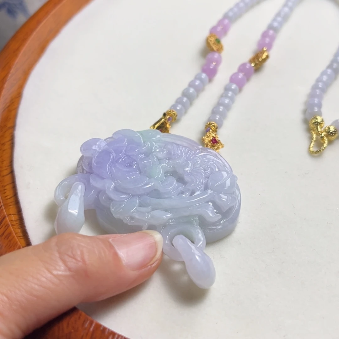 翡翠未镶嵌颈饰天然翡翠