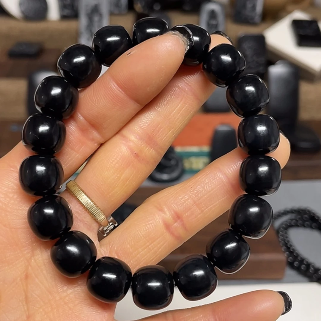 【闪购商品】和田玉（墨玉）手串未镶嵌羊脂级卡12老型