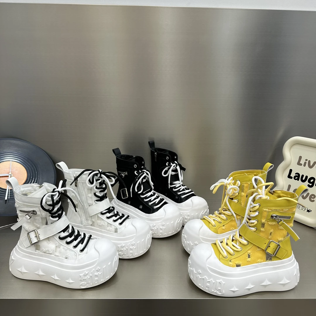 2025早春夏新款网布透气高帮鞋女镂空马丁靴松糕厚底短筒凉鞋靴子