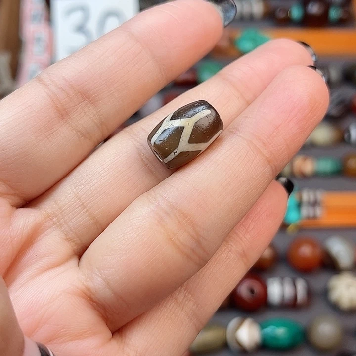 玛瑙/玉髓珠宝半成品未镶嵌峰****…