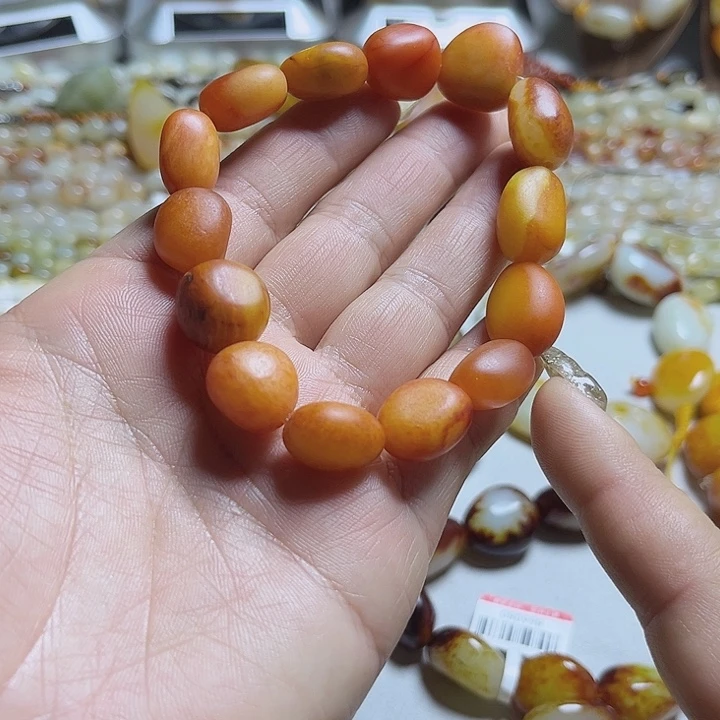 和田玉（糖玉）未镶嵌手链