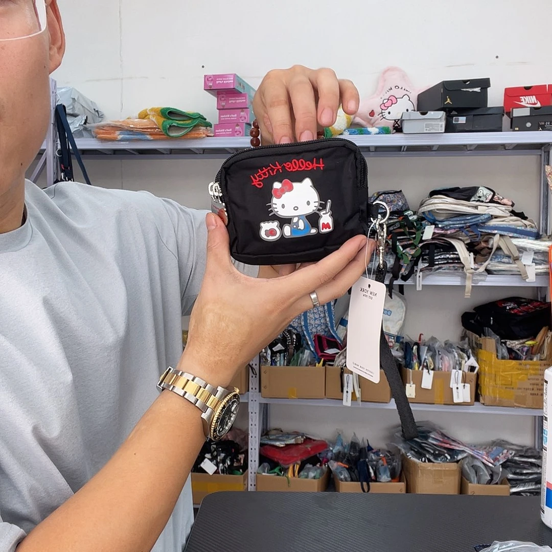 PU化妆包等产品和产品