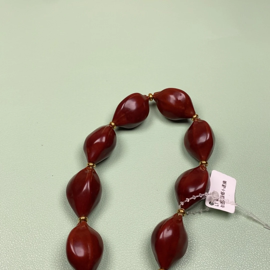 橄榄核回血直播间