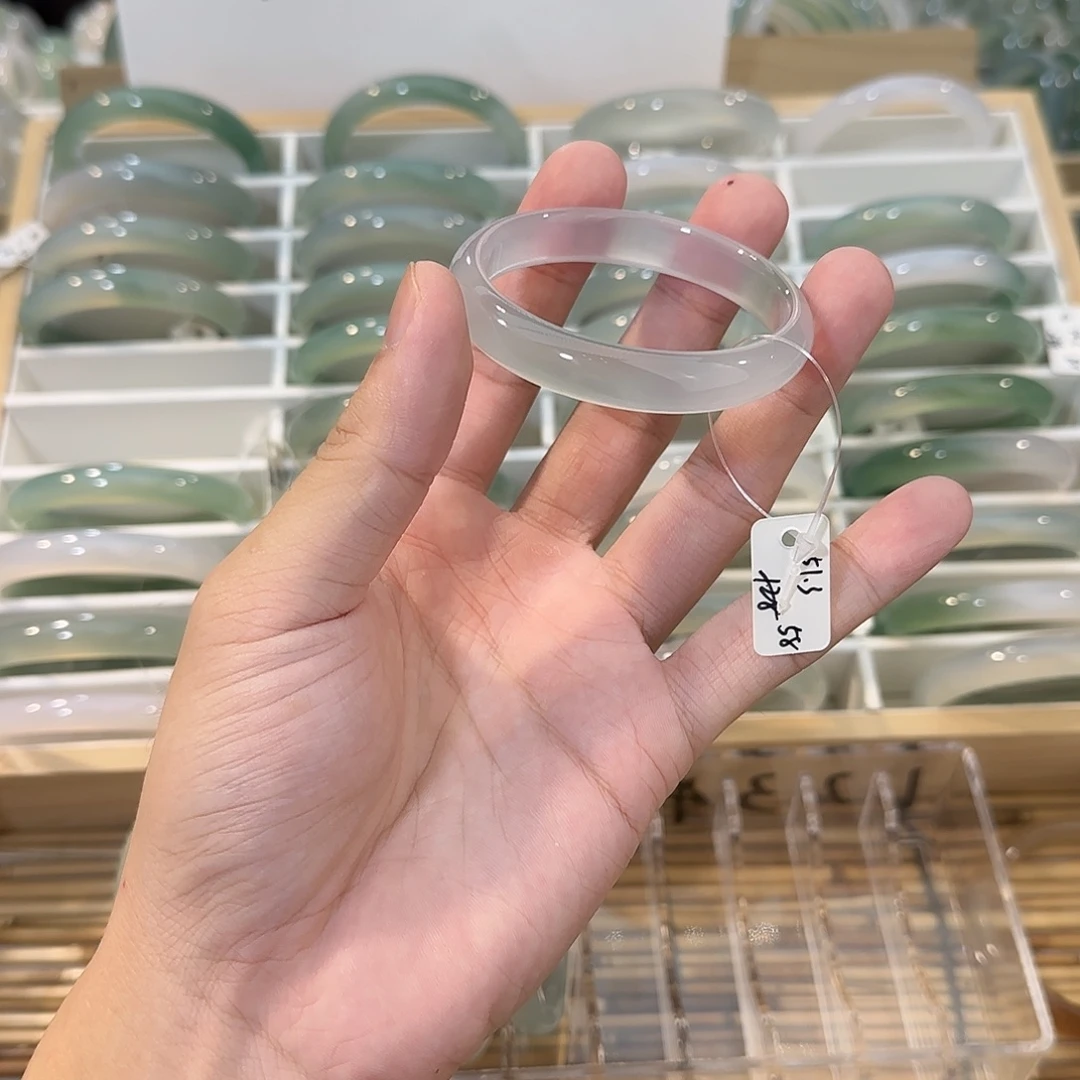 手镯玛瑙/玉髓未镶嵌圈口51.3