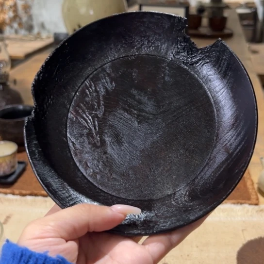 景德镇鱼和熊手工陶艺