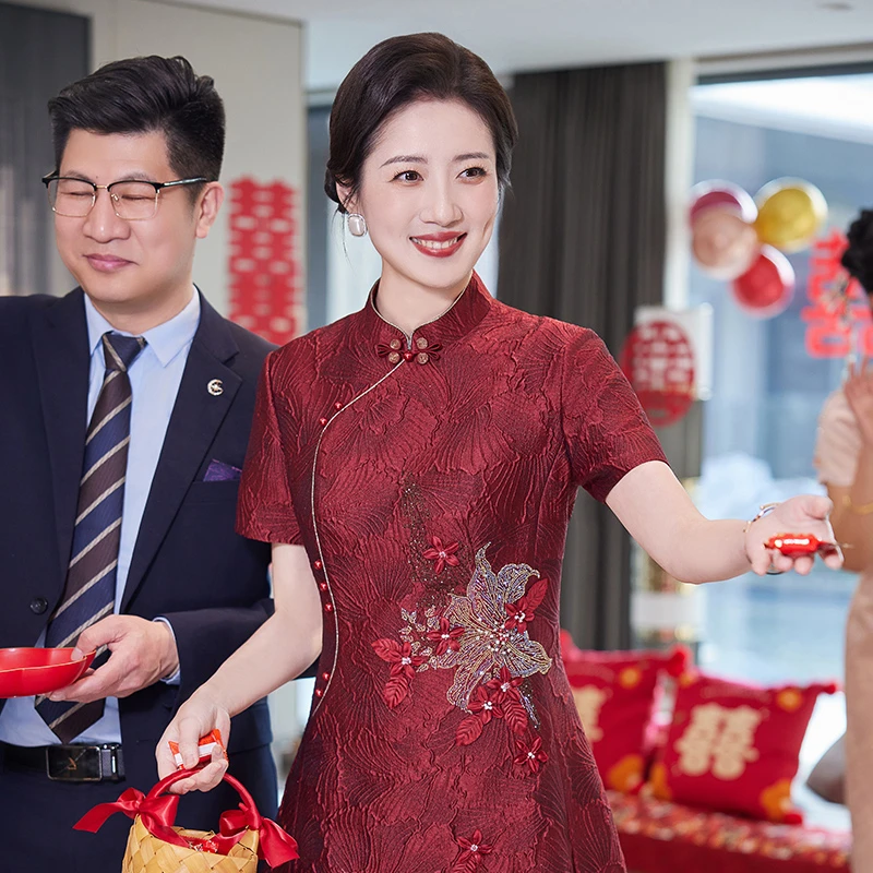 蕾蒂若旗袍新款喜婆婆喜妈妈显瘦婚宴中国风连衣裙红色旗袍1377