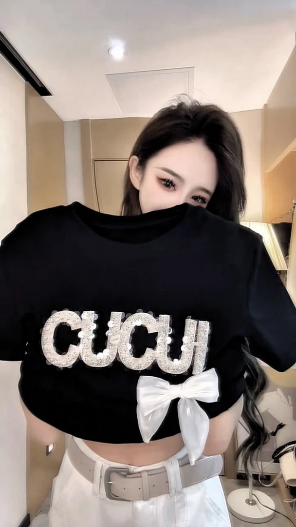 黑色亮片字母印花短袖正肩t恤女夏季2025新款独特漂亮减龄款上衣