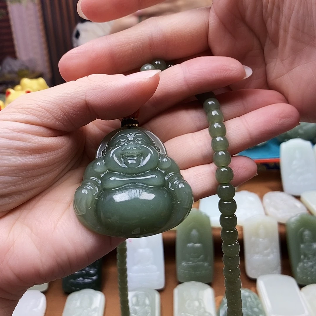 颈饰未镶嵌和田玉富*