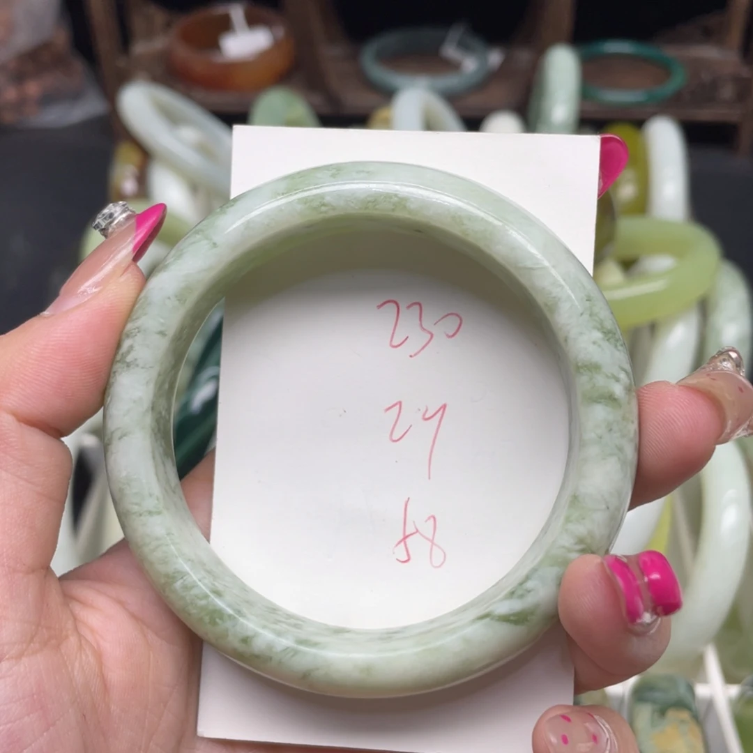 未镶嵌蛇纹石玉手镯