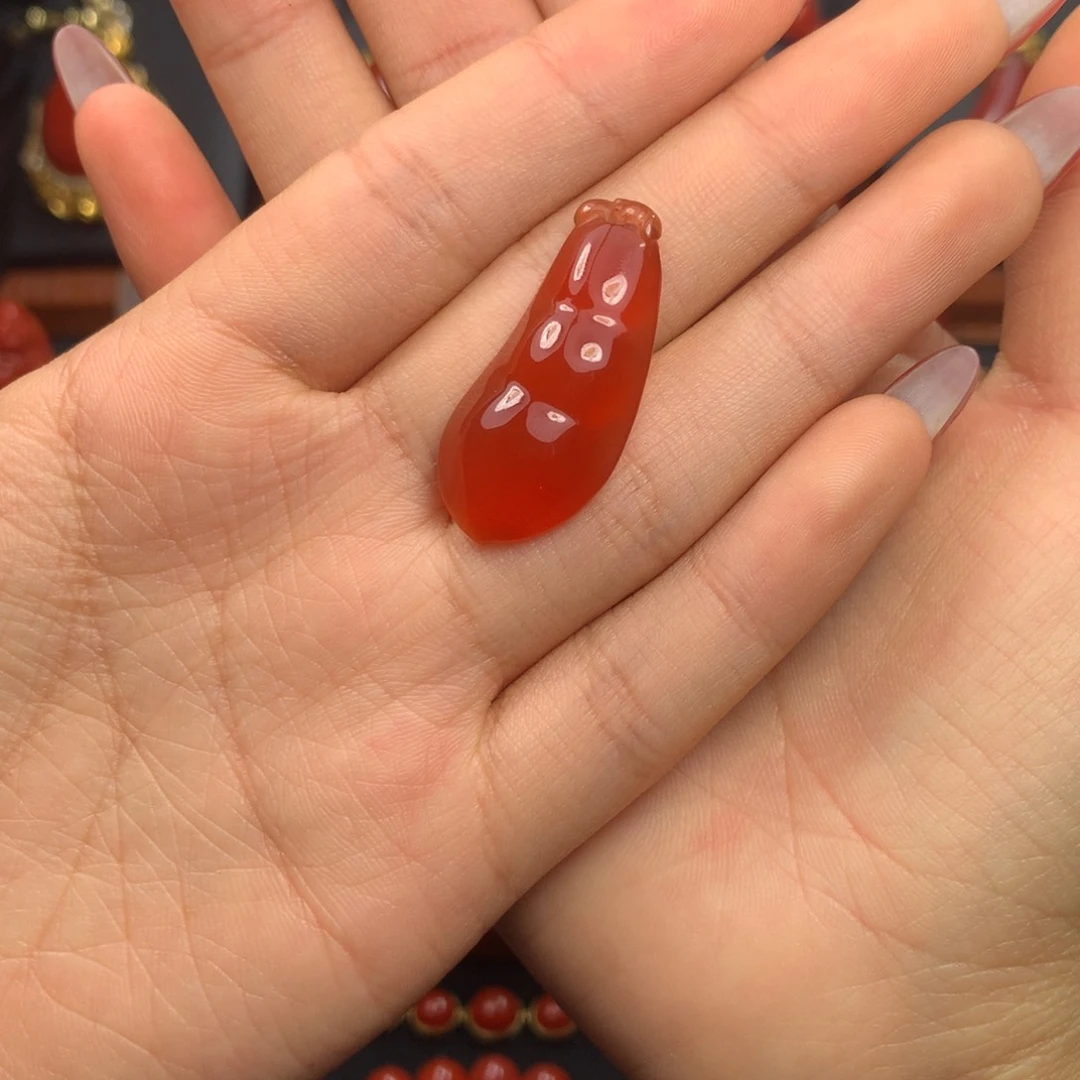 未镶嵌冰红福豆南红玛瑙