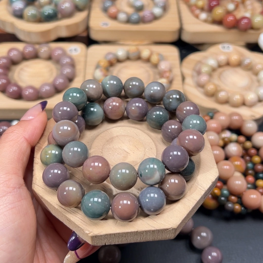 查***)石英质玉未镶嵌手链101