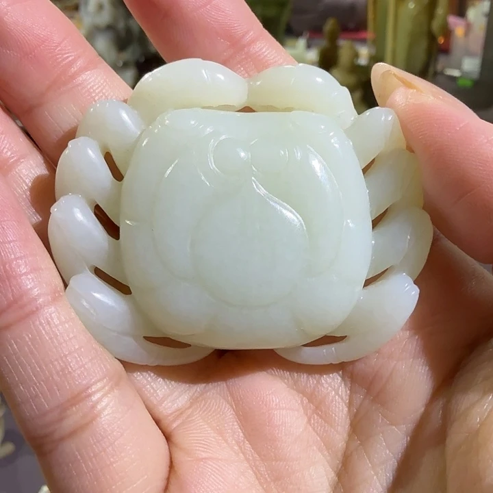 柒***默和田玉（糖玉）未镶嵌颈饰