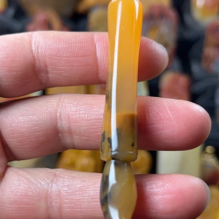 石英质玉（黄龙玉）未镶嵌手链