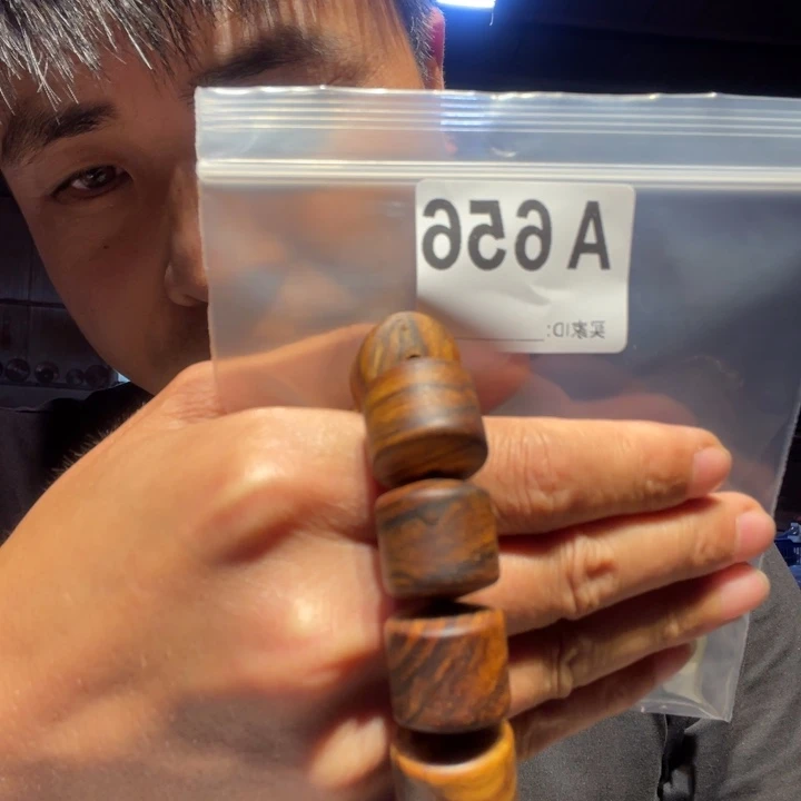 大叶紫檀（黑酸枝木类）656