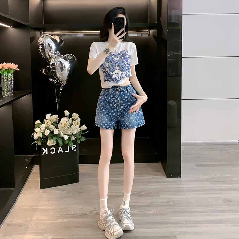 烫钻绝美短袖恤套装女2025夏季新款时尚百搭显瘦牛仔短裤两件套