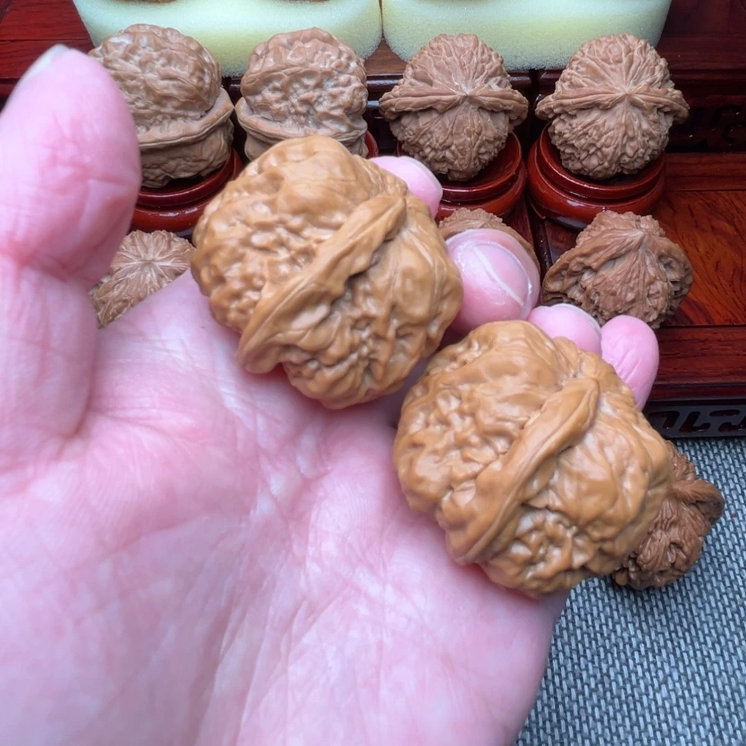 文玩核桃吊坠蛤蟆头一帆风顺