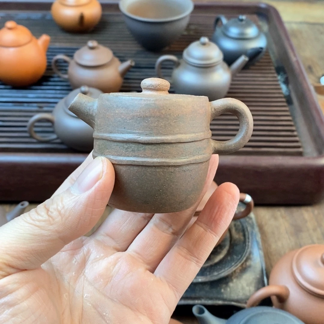 紫砂茶壶手捏摹古巨轮容量60cccc