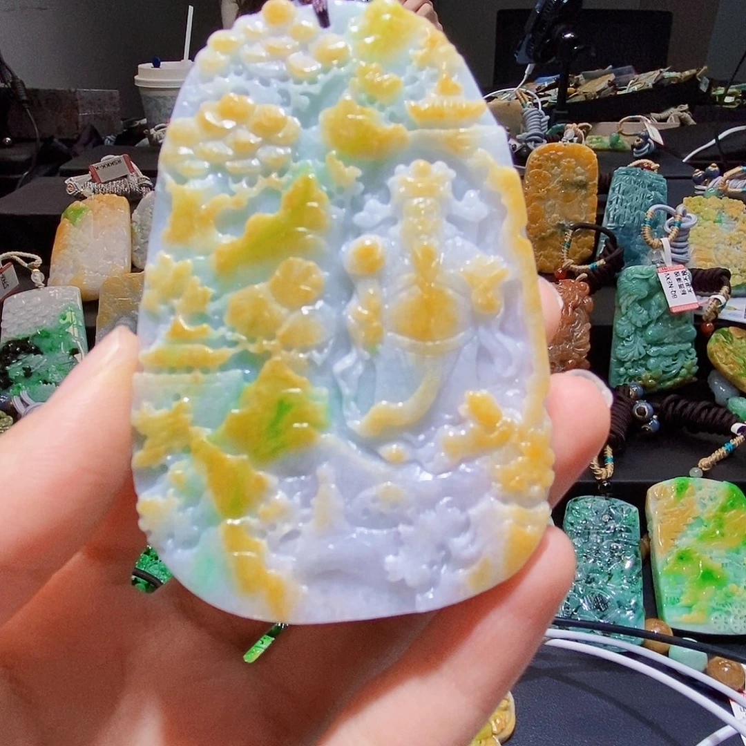 颈饰未镶嵌翡翠翡翠