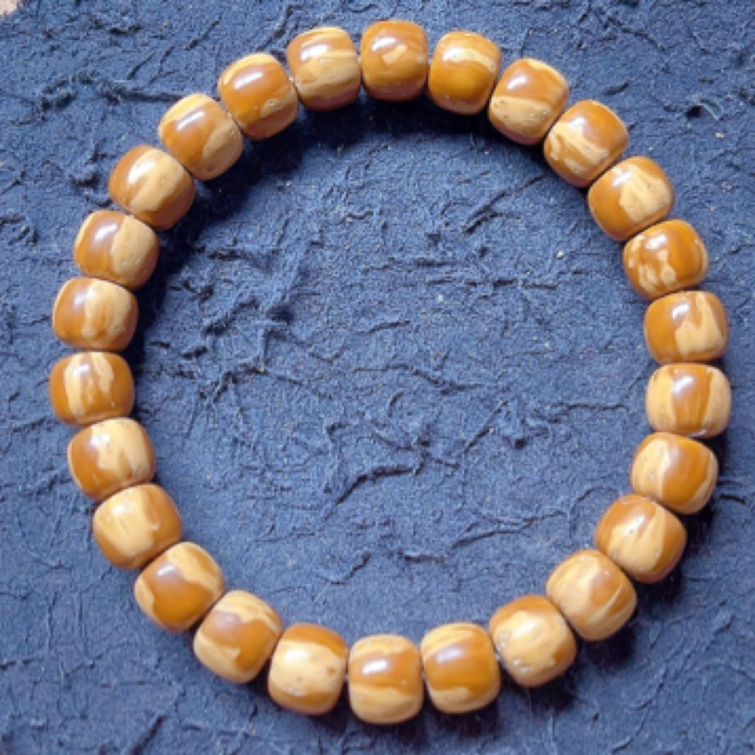 紫金鼠菩提火焰纹实心老型手串