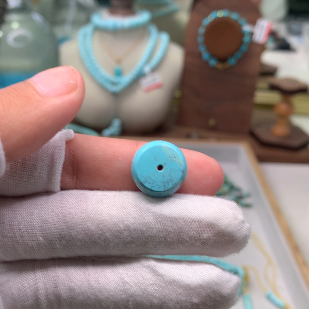 绿松石配饰未镶嵌