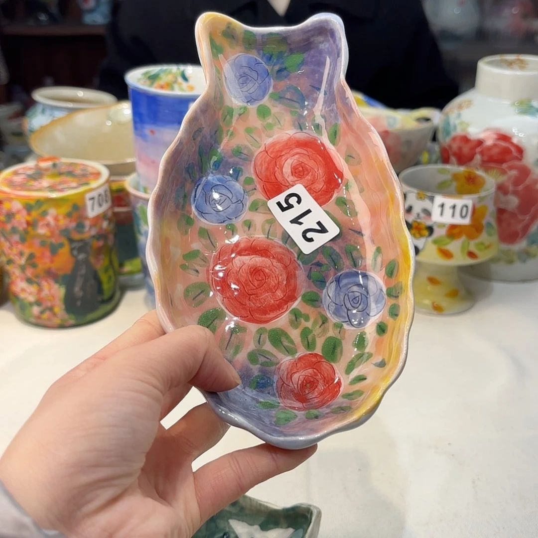 瓷片兔兔好可爱啊我