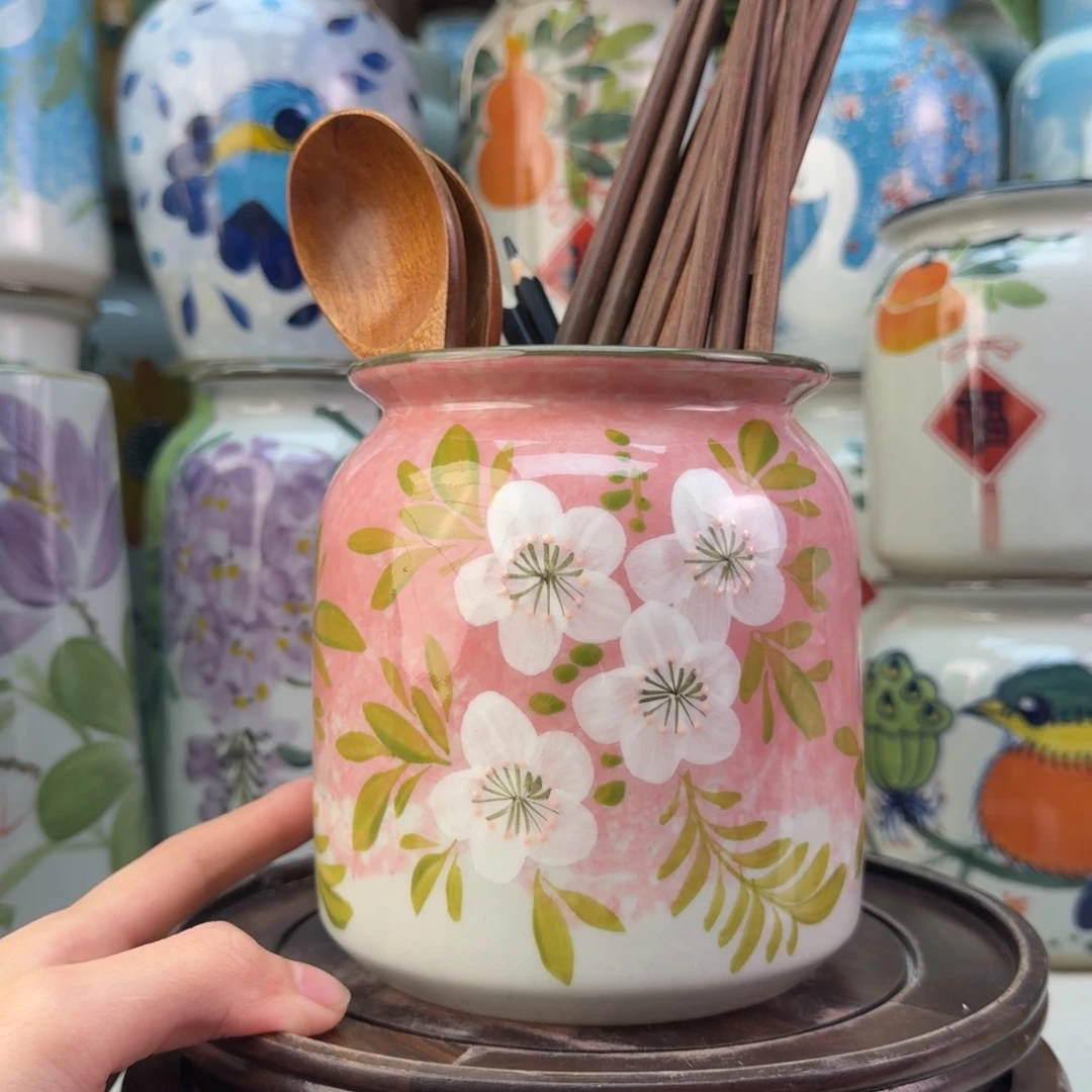 景德镇纯手绘陶瓷花瓶