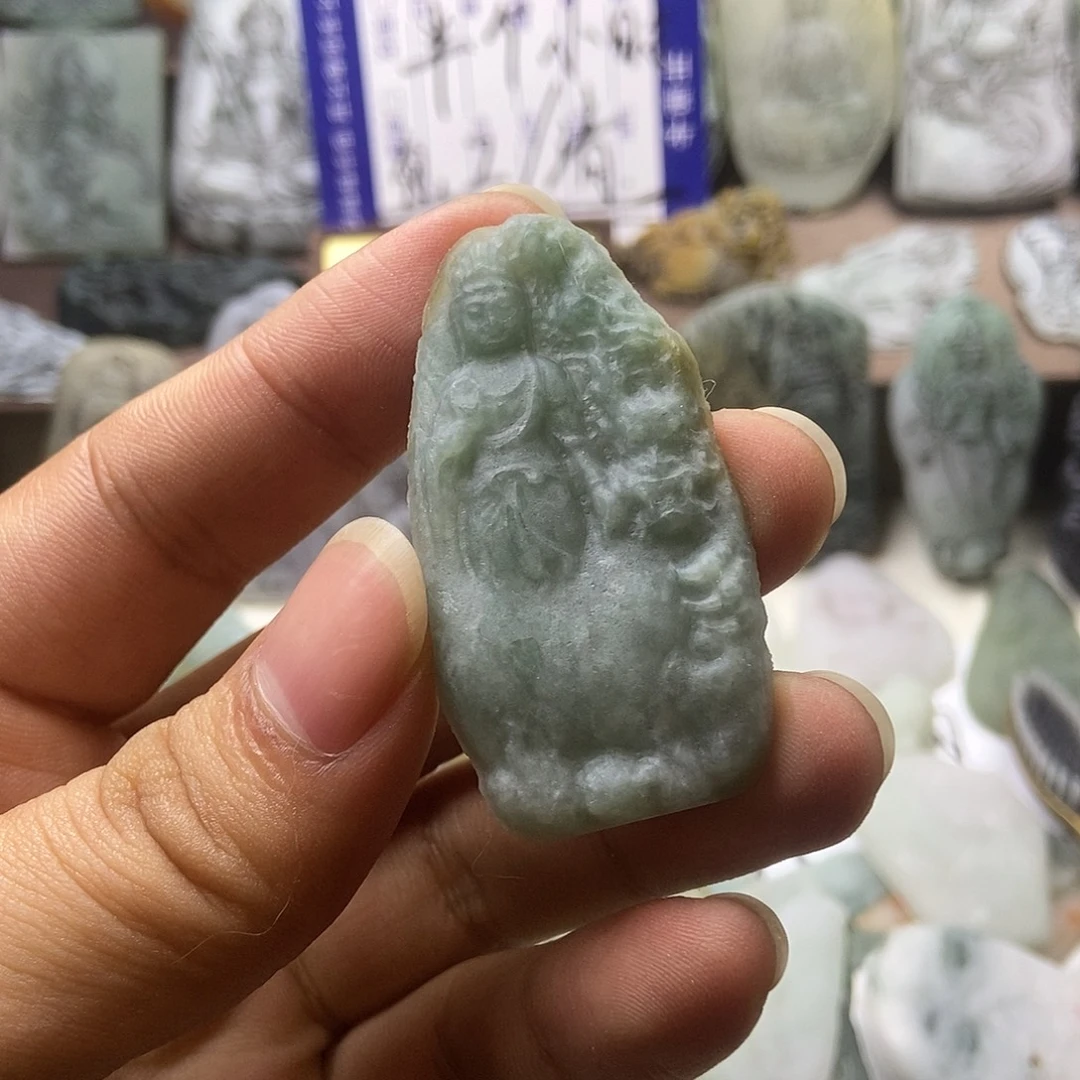 定制翡翠未镶嵌翡翠