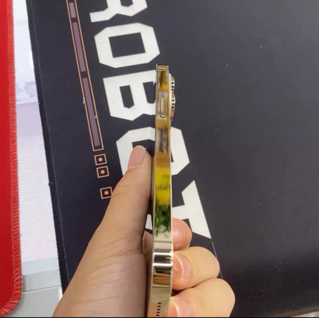 95新 Apple/苹果 A18 Pro芯片256G大容量智能手机