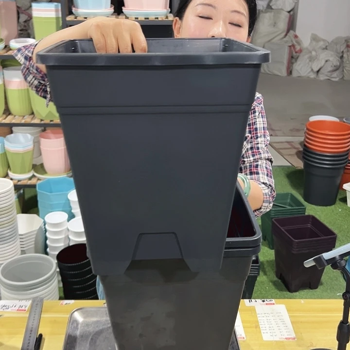 特价方盆口26高28黑色3只带托